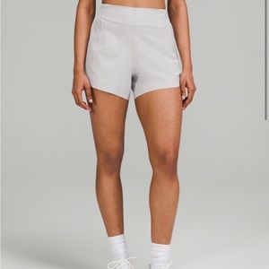 Lululemon Hotty Hot Short High-Rise NWT